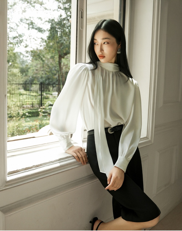 Quyến rũ kiêu kỳ với trang phục vải lụa mềm mại- Ảnh 5. Quyến rũ kiêu kỳ với trang phục vải lụa mềm mại- Ảnh 5.