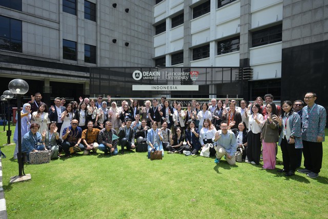 Chọn ng&agrave;nh học thời b&ugrave;ng nổ AI: C&aacute;ch quốc tế  gi&uacute;p sinh vi&ecirc;n th&iacute;ch nghi - Ảnh 1.