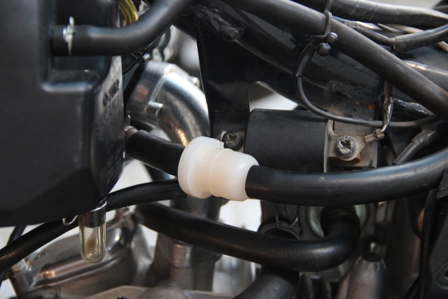 'Bệnh' giật cục, hụt ga trên xe máy đến từ đâu? - Ảnh 2. 'Bệnh' giật cục, hụt ga trên xe máy đến từ đâu? - Ảnh 2.