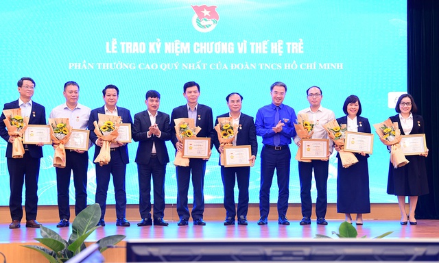 Đối thọai với thanh ni&ecirc;n 2026: Bộ trưởng Trần Hồng Minh khơi dậy nhiệt huyết tuổi trẻ ng&agrave;nh X&acirc;y dựng - Ảnh 2.