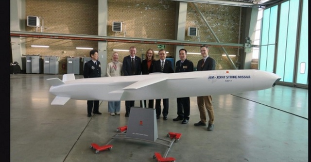 Nhật nhận 2 loại t&ecirc;n lửa do nước ngo&agrave;i sản xuất - Ảnh 1.