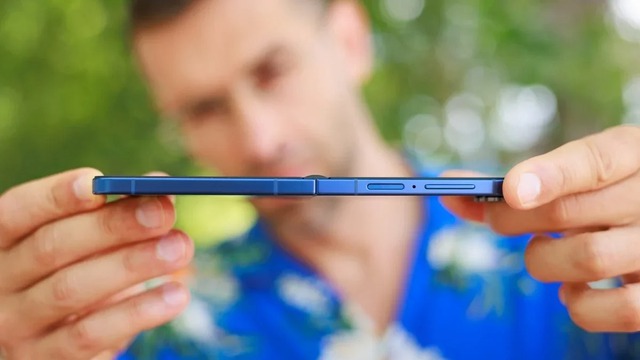 Galaxy Z Flip8 lộ dung lượng pin và cấu hình - Ảnh 1.