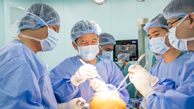 Nam thanh niên 33 tuổi thoái hóa khớp như người 60 - 70 tuổi - Ảnh 2.