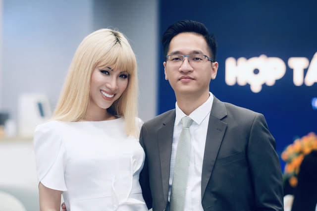 'Bà bầu' Lộ Lộ tiễn biệt chồng Việt kiều qua đời ở tuổi 33  - Ảnh 2.