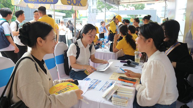 H&agrave;ng ng&agrave;n việc l&agrave;m từ 12-15 triệu đồng/th&aacute;ng đang chờ ứng vi&ecirc;n- Ảnh 4.