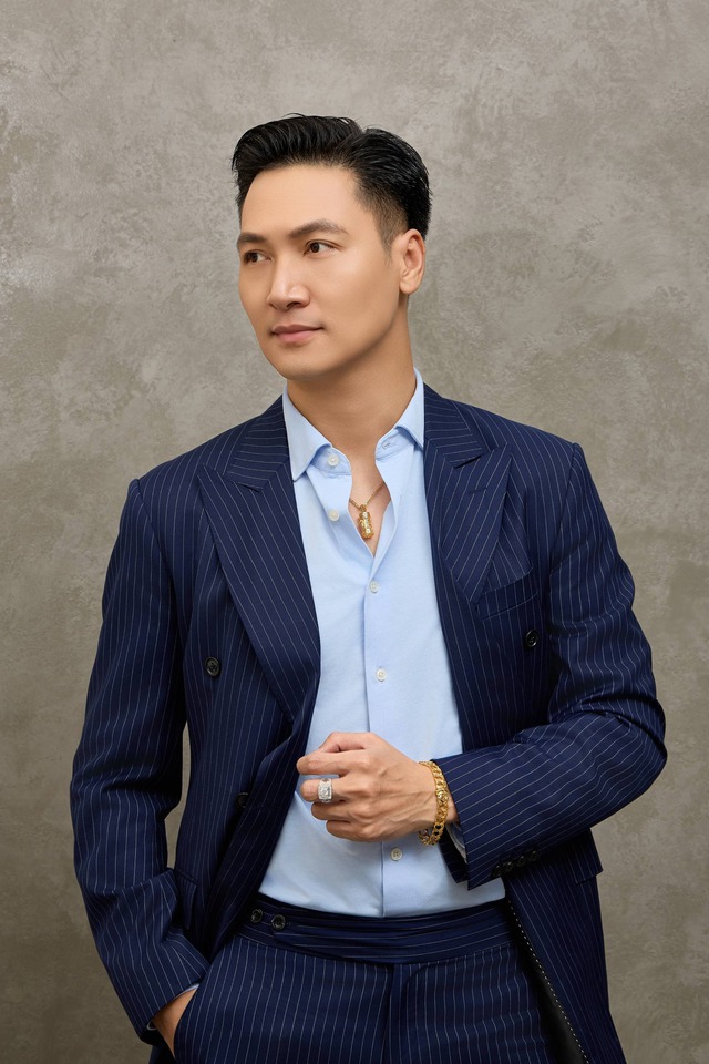 Mạnh Trường kết h&ocirc;n năm 23 tuổi, cuộc sống vi&ecirc;n m&atilde;n sau 18 năm- Ảnh 2.