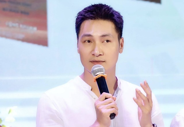 Mạnh Trường kết h&ocirc;n năm 23 tuổi, cuộc sống vi&ecirc;n m&atilde;n sau 18 năm- Ảnh 1.