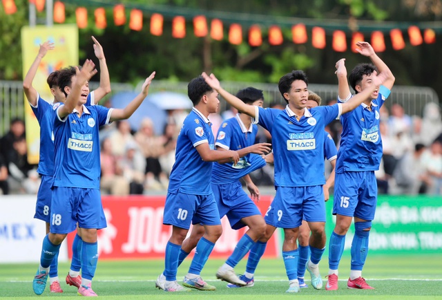 ‘Người hùng’ của đội Trường ĐH Nha Trang: ‘Không biết vì sao được vậy luôn!’- Ảnh 2. ‘Người hùng’ của đội Trường ĐH Nha Trang: ‘Không biết vì sao được vậy luôn!’- Ảnh 2.