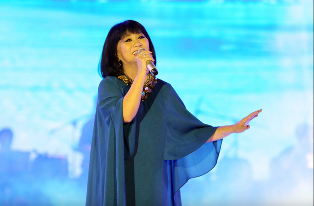 Đêm nhạc 'Giọt lệ thiên thu' tưởng nhớ nhạc sĩ Trịnh Công Sơn- Ảnh 1. Đêm nhạc 'Giọt lệ thiên thu' tưởng nhớ nhạc sĩ Trịnh Công Sơn- Ảnh 1.