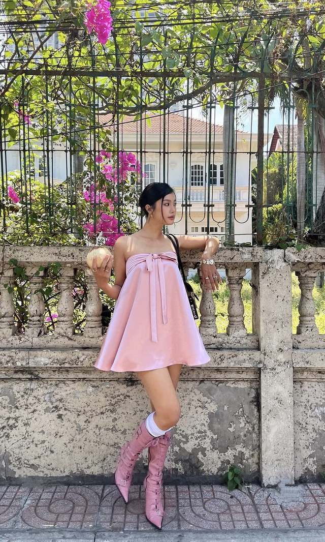 Nét điệu đà của phong cách coquette ‘soán ngôi’ thời trang cá tính- Ảnh 2.