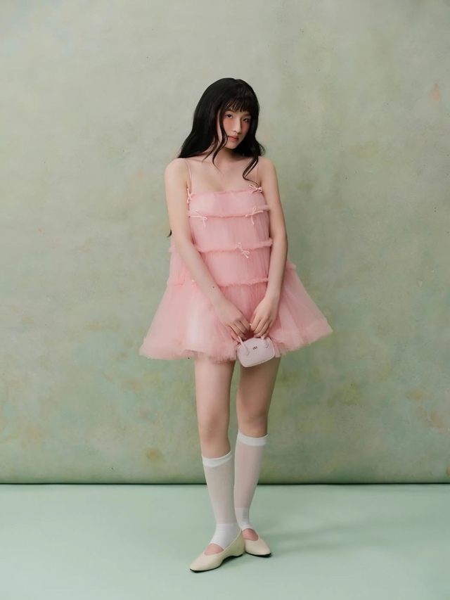 Nét điệu đà của phong cách coquette ‘soán ngôi’ thời trang cá tính- Ảnh 3.