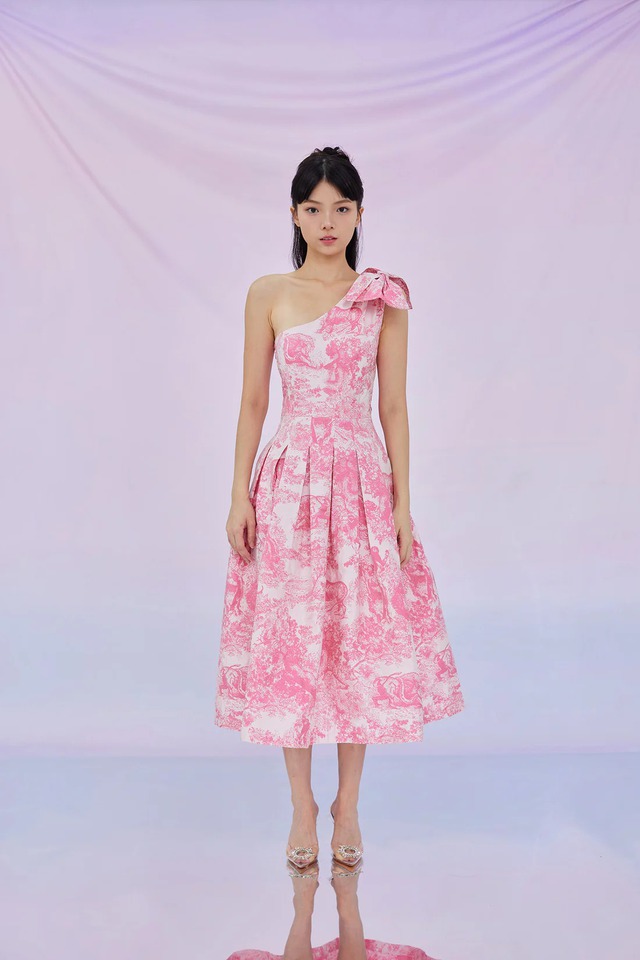 Sắc hồng 'chiếm sóng', khi sự ngọt ngào lên ngôi- Ảnh 3.