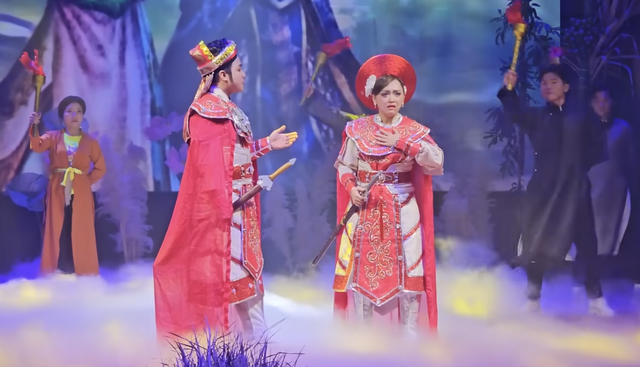 Cháu gái NSƯT Vũ Linh vấp tranh cãi gay gắt vì hát 'Tiếng trống Mê Linh'- Ảnh 1. Cháu gái NSƯT Vũ Linh vấp tranh cãi gay gắt vì hát 'Tiếng trống Mê Linh'- Ảnh 1.