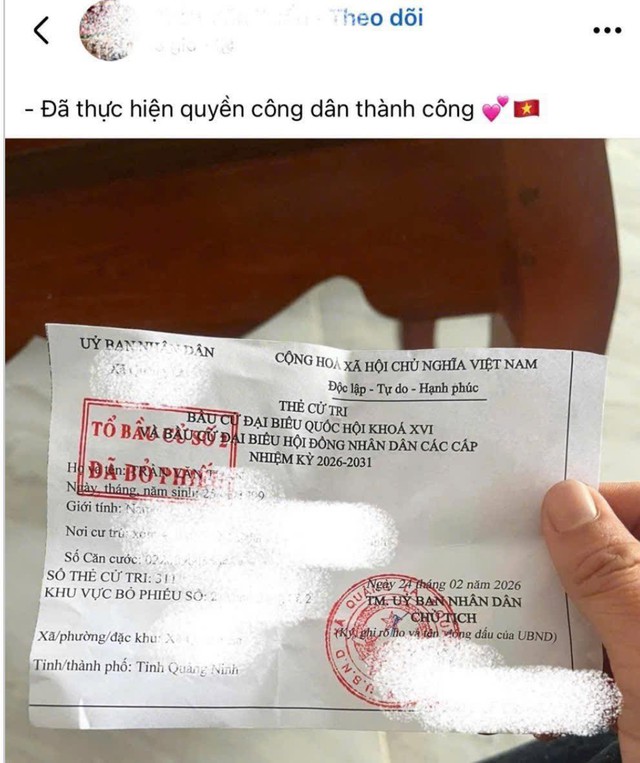 Công an cảnh báo nguy cơ lộ thông tin từ việc đăng thẻ cử tri trên Facebook - Ảnh 1.