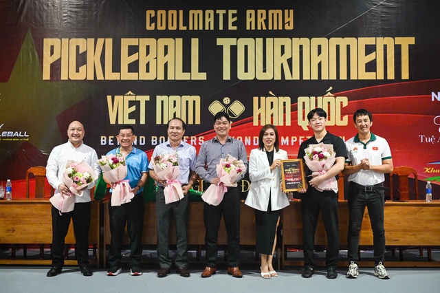 Coolmate Army Pickleball Tournament cầu nối giao lưu thể thao Việt Nam và Hàn Quốc- Ảnh 2. Coolmate Army Pickleball Tournament cầu nối giao lưu thể thao Việt Nam và Hàn Quốc- Ảnh 2.