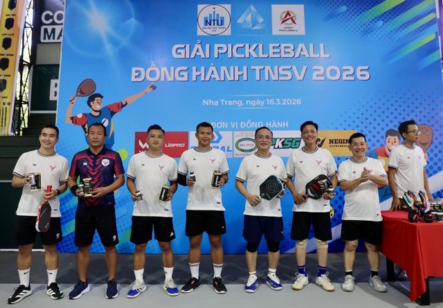 Giải pickleball thắt chặt tình cảm giữa những người cống hiến cho giải TNSV THACO cup 2026- Ảnh 12. Giải pickleball thắt chặt tình cảm giữa những người cống hiến cho giải TNSV THACO cup 2026- Ảnh 12.
