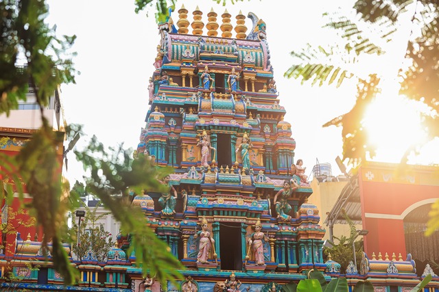 'ADN mở' TP.HCM: Khu phố Ấn Độ hơn 100 năm ở phường Bến Th&agrave;nh- Ảnh 5.