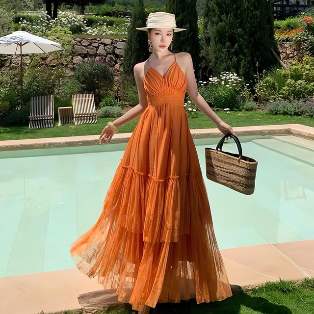 Hè rực rỡ cùng váy maxi giúp da sáng bật tông - Ảnh 4.