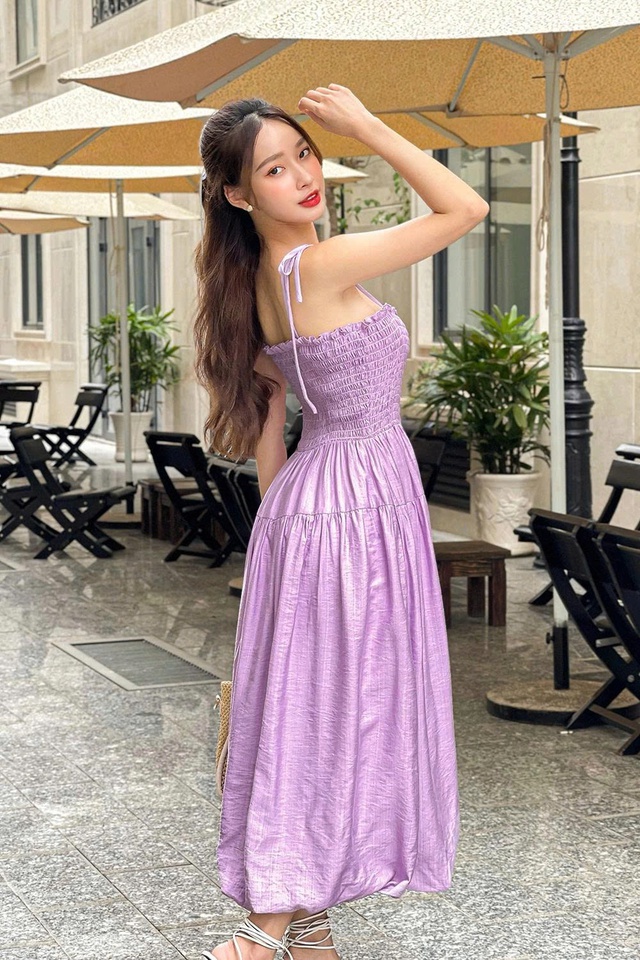 Hè rực rỡ cùng váy maxi giúp da sáng bật tông - Ảnh 8.