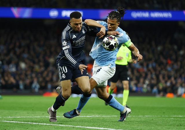 Real Madrid lần thứ 3 li&ecirc;n tiếp loại Man City, Arsenal đi tiếp nhờ thắng đẹp, Chelsea thất bại kh&oacute; tin- Ảnh 2.