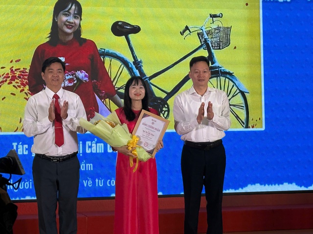 Chuyện x&uacute;c động ph&iacute;a sau t&aacute;c phẩm gi&agrave;nh giải 'Người thầy thuốc trong t&ocirc;i'- Ảnh 1.