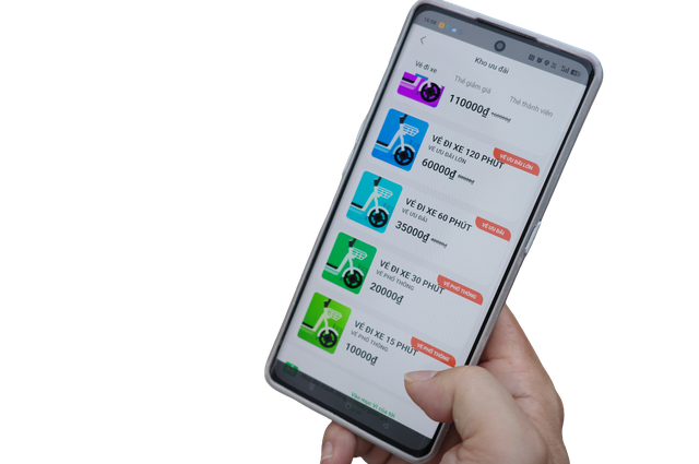 Người d&acirc;n, du kh&aacute;ch h&agrave;o hứng trải nghiệm xe đạp điện c&ocirc;ng cộng- Ảnh 3.