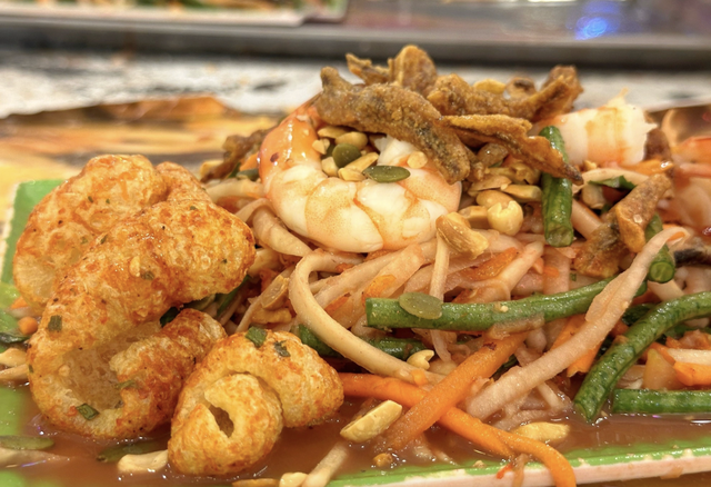 'Th&aacute;nh gỏi đu đủ' Ty Thy nổi tiếng TP.HCM nghỉ b&aacute;n m&oacute;n quen, đổi sang m&oacute;n mới - Ảnh 2.