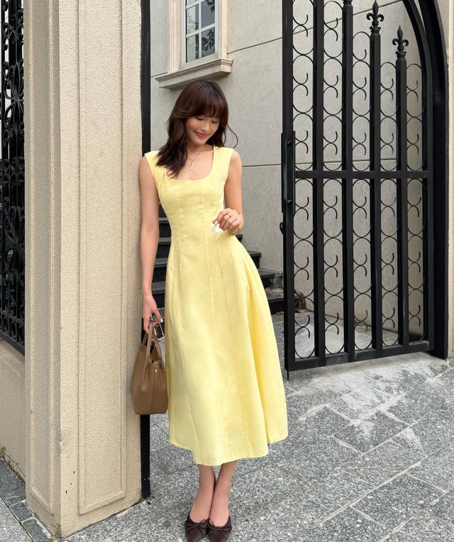 Mùa hè trong trẻo, nhẹ nhàng trên trang phục vải linen- Ảnh 2.