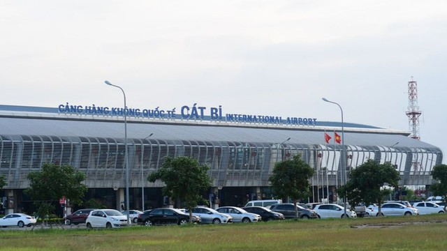 Drone 'xâm phạm' sân bay Đà Nẵng, Cát Bi, hàng không thiệt hại nhiều tỉ đồng- Ảnh 1.