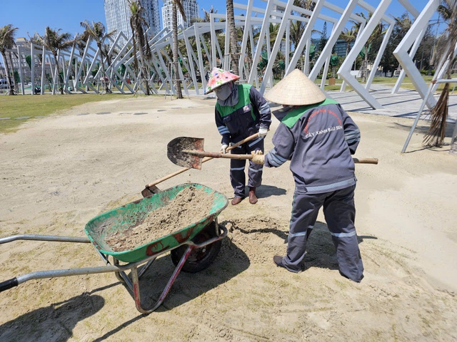 B&atilde;i Sau Vũng T&agrave;u: Dự &aacute;n ng&agrave;n tỉ bị c&aacute;t v&ugrave;i, c&aacute;ch n&agrave;o chặn c&aacute;t bay?- Ảnh 1.