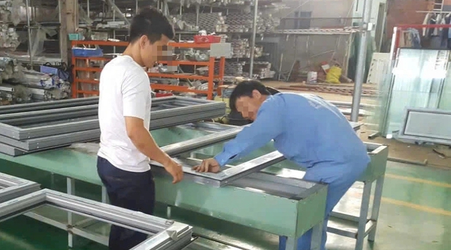 Đi làm nhưng không ký hợp đồng lao động, nhiều rủi ro không phải ai cũng biết- Ảnh 2.