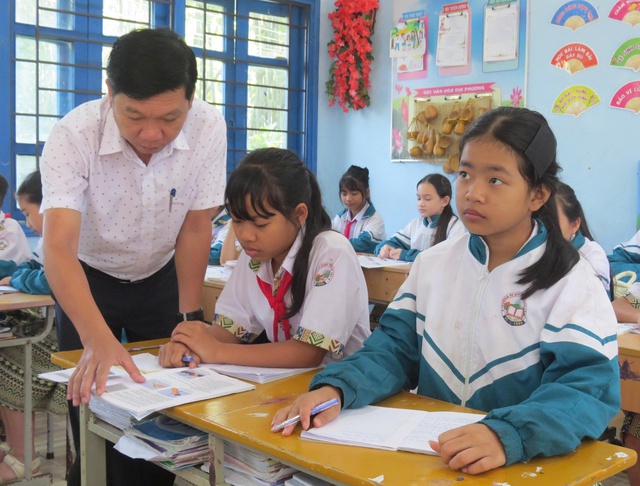 'Gieo chữ' tr&ecirc;n non: Đổi thay ở ng&ocirc;i trường từng 'đội sổ' - Ảnh 2.