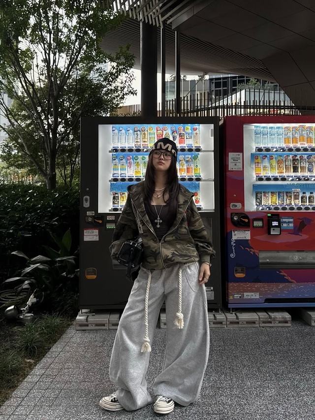 Khẳng định gu thời trang cá tính cùng dây chuyền layer nhiều lớp - Ảnh 4.