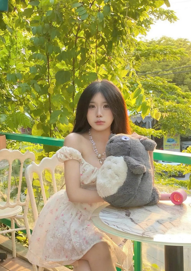 Điểm xuyết nét đẹp kiêu kỳ nhờ trang sức ngọc trai tinh tế- Ảnh 6.