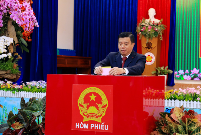 Bầu cử Quốc hội: L&acirc;m Đồng c&ocirc;ng bố 85 đại biểu tr&uacute;ng cử HĐND tỉnh- Ảnh 1.