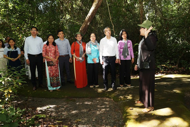 Di t&iacute;ch Căn cứ Trung ương Cục miền Nam: Huyền diệu dưới t&aacute;n rừng R&ugrave;m Đu&ocirc;n- Ảnh 1.