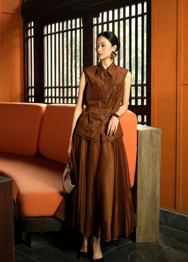 Diện trang phục đồng bộ sao cho sang mà không nhàm chán? - Ảnh 2.