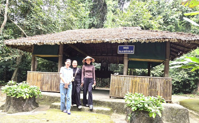 Di t&iacute;ch Căn cứ Trung ương Cục miền Nam: Huyền diệu dưới t&aacute;n rừng R&ugrave;m Đu&ocirc;n- Ảnh 4.