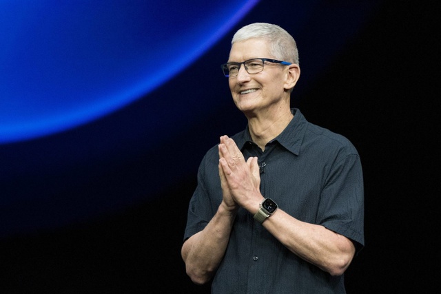 &Ocirc;ng Tim Cook ch&iacute;nh thức l&ecirc;n tiếng về việc rời ghế CEO tại Apple - Ảnh 1.