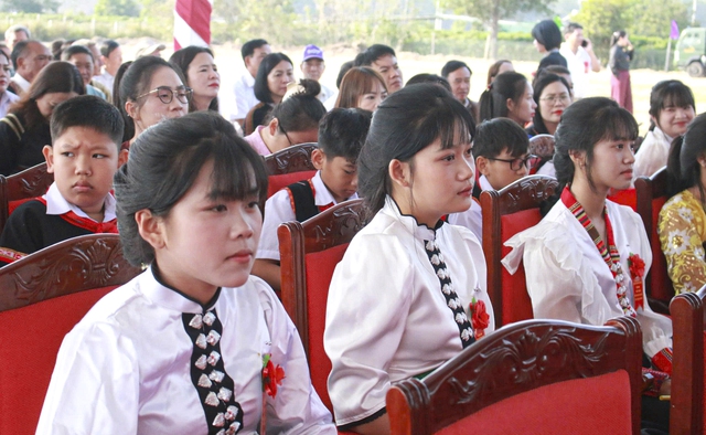 Khởi c&ocirc;ng 5 trường nội tr&uacute; ở bi&ecirc;n giới Quảng Ng&atilde;i, tổng vốn hơn 1.100 tỉ đồng - Ảnh 3.