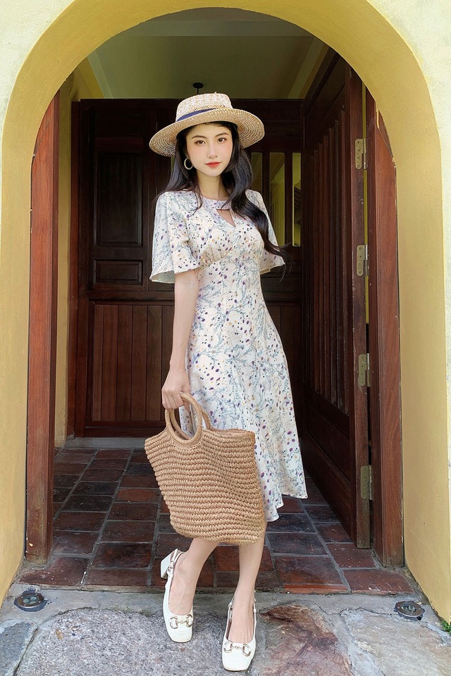 Đón gió xuân rạng rỡ cùng váy hoa nhí duyên dáng- Ảnh 5.