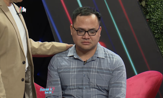 Quyền Linh xót xa khi nam kỹ sư khóc nghẹn trên show hẹn hò - Ảnh 2.