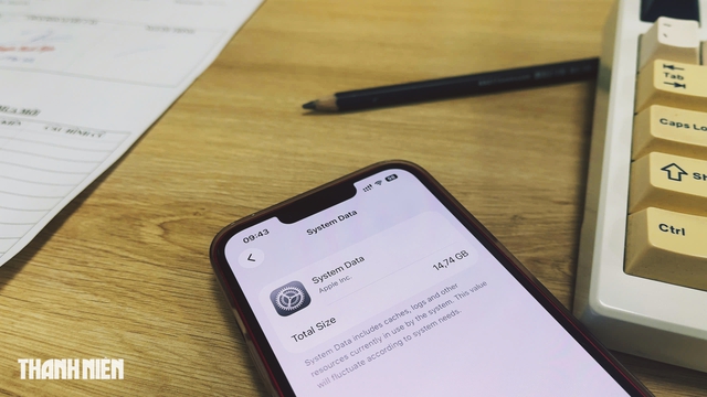 Mẹo lấy lại dung lượng bộ nhớ bị hệ thống chiếm dụng trên iPhone - Ảnh 1.