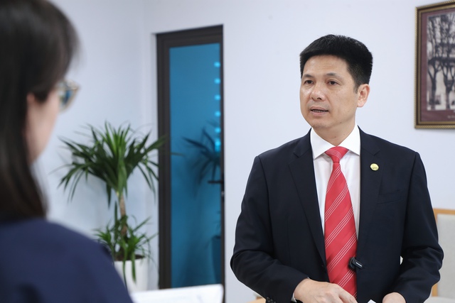 Thủ tướng giao &ocirc;ng Nguyễn Hiệu điều h&agrave;nh ĐH Quốc gia H&agrave; Nội- Ảnh 1.