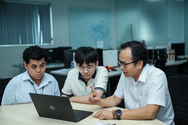 Th&ocirc;ng tin về nhu cầu nh&acirc;n lực c&aacute;c ng&agrave;nh c&ocirc;ng nghệ - Ảnh 1.