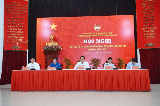 B&iacute; thư Th&agrave;nh ủy TP.HCM tiếp x&uacute;c cử tri 3 phường Xu&acirc;n H&ograve;a, Nhi&ecirc;u Lộc, B&agrave;n Cờ - Ảnh 1.