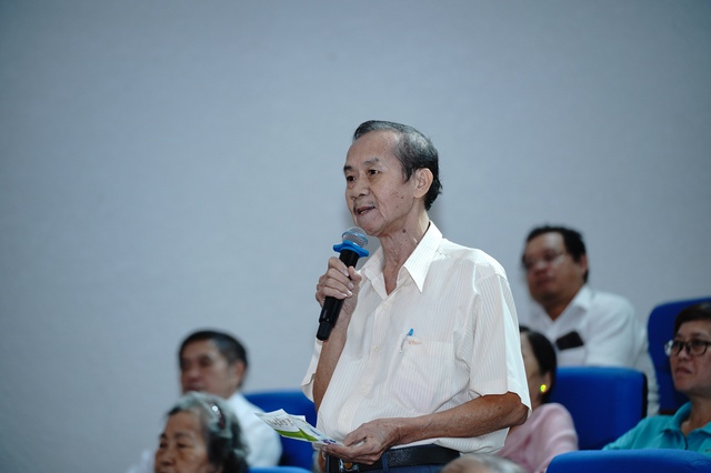 B&iacute; thư Th&agrave;nh ủy TP.HCM tiếp x&uacute;c cử tri 3 phường Xu&acirc;n H&ograve;a, Nhi&ecirc;u Lộc, B&agrave;n Cờ - Ảnh 3.