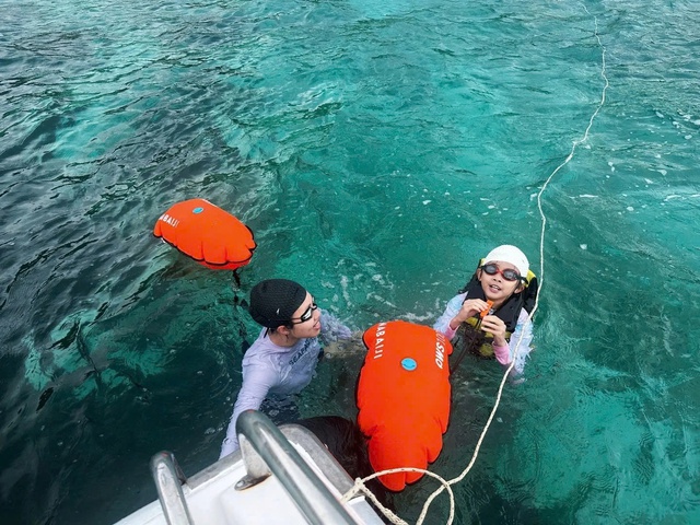 Bức ảnh b&atilde;i rong ở C&ocirc;n Đảo gi&uacute;p nhiếp ảnh gia Việt thắng giải quốc tế- Ảnh 3.