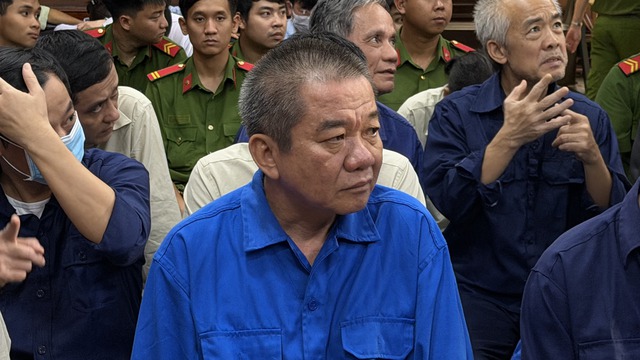 Chi tiết mức &aacute;n 30 bị c&aacute;o trong vụ cấp chứng chỉ l&aacute;i xe tr&aacute;i ph&eacute;p  - Ảnh 2.