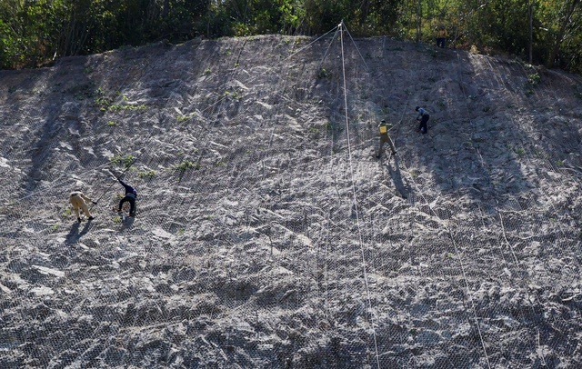 Cận cảnh quốc lộ 28B - cung đường mới đi Đ&agrave; Lạt đang về đ&iacute;ch- Ảnh 9.